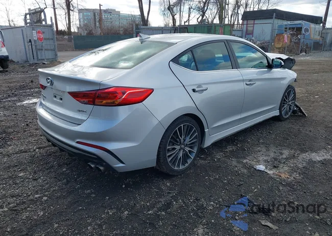 KMHD04LB0JU537639: 44027634