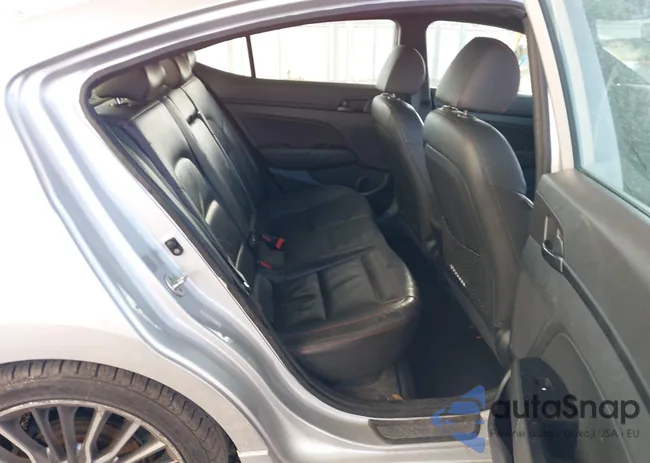 KMHD04LB0JU537639: 44027634