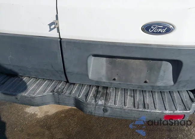 1FTNR1YM8FKB09358: 44027642