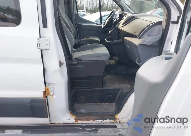 1FTNR1ZM8FKA34305: 44027682