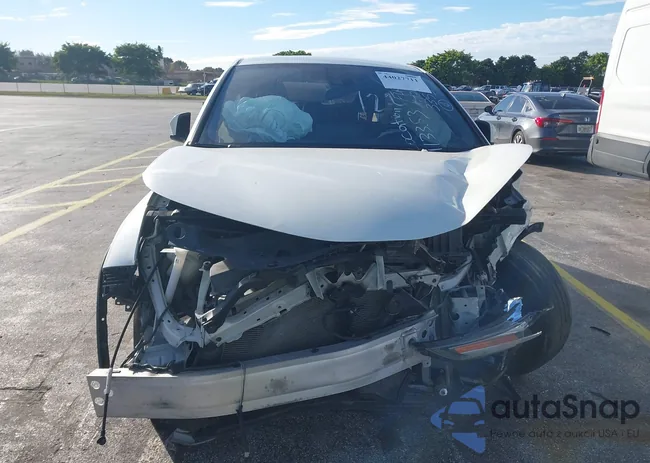 NMTKHMBX0LR113353: 44027711