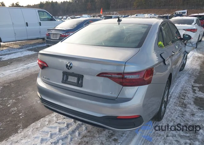 3VWEM7BU2RM026108: 44027713