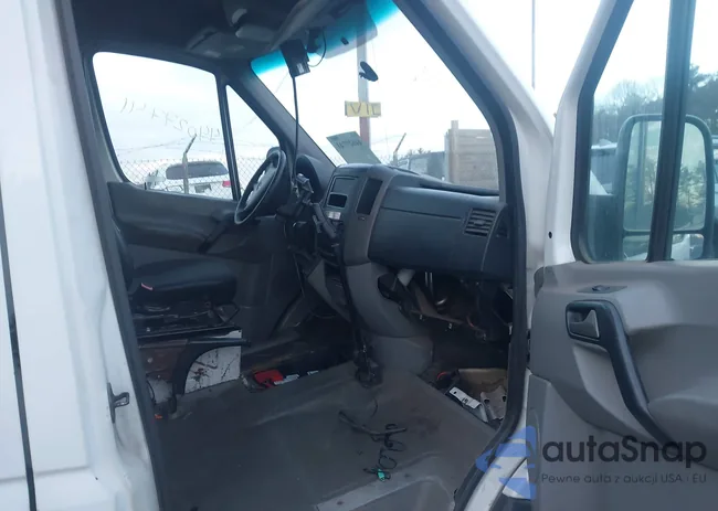 WD3PE8CB6B5602283: 44027741