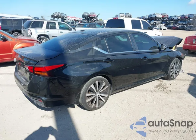 1N4BL4CVXLC124171: 44027831