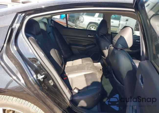 1N4BL4CVXLC124171: 44027831