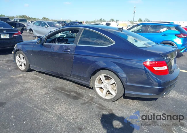 WDDGJ4HB7DF976214: 44027857