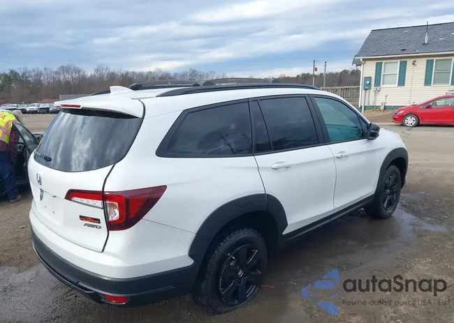 5FNYF6H89NB059944: 44027861