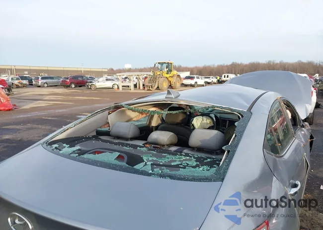 5NPD84LF5HH016596: 44027862