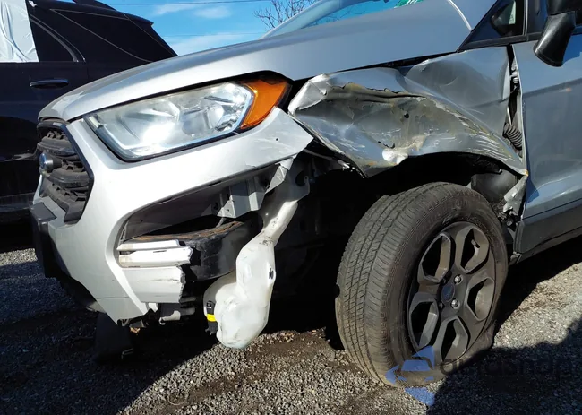 MAJ3P1RE3JC223961: 44027886