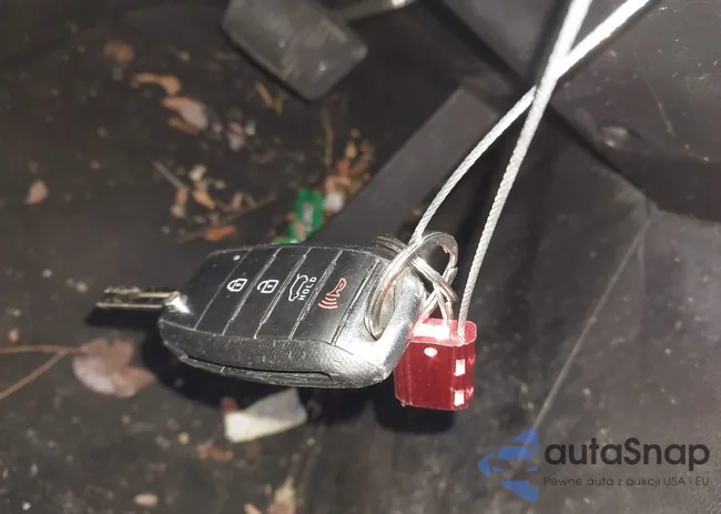 KNDPB3AC8F7702425: 44027930