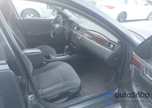 2G1WT57K491294843: 44027944