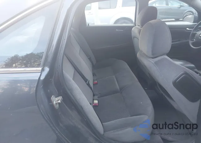 2G1WT57K491294843: 44027944