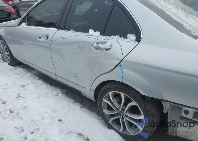 WDDGF8AB4DR295056: 44027981