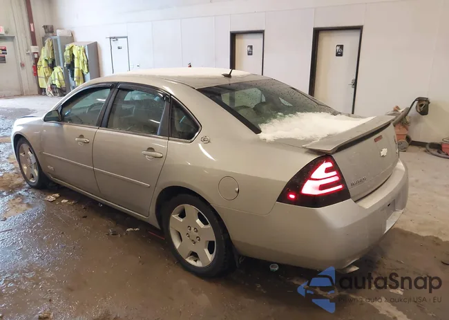 2G1WD58C681217393: 44027988