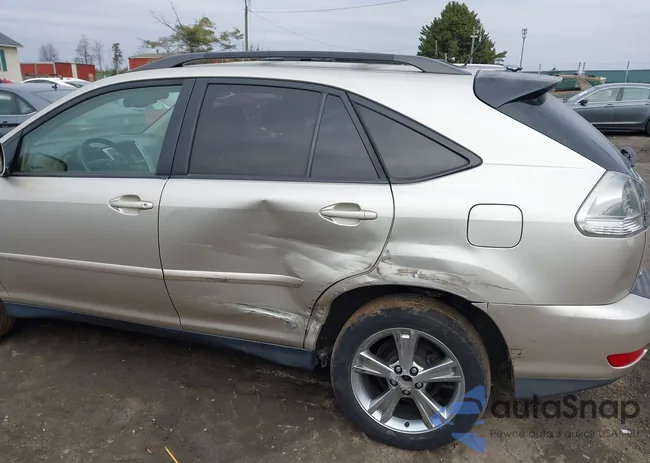 JTJHW31U860028638: 44028000