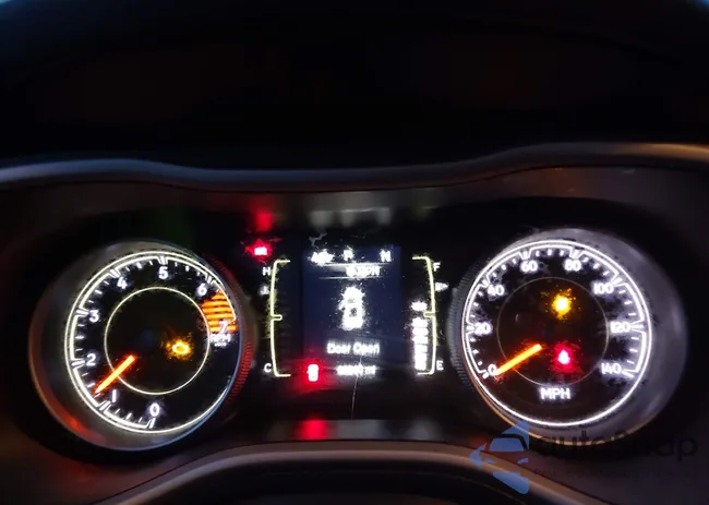 1C4PJLABXHD222238: 44028023