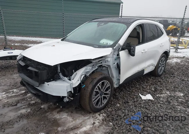 1FMCU9H63LUC12561: 44028034