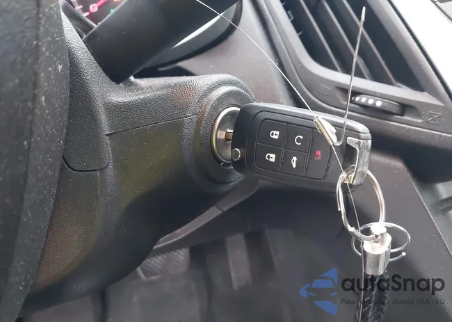 2GNALBEK9F6172729: 44028073