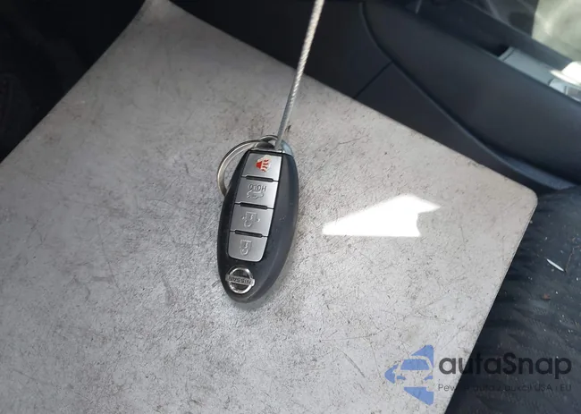 1N4AL3AP3HN347724: 44028074