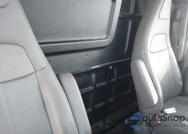 1GCWGAFP8K1184505: 44028145