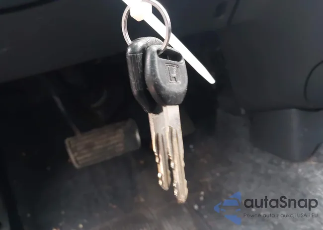 JHLRD1873YS010592: 44028191