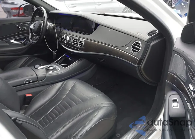 WDDUG8CB8GA214690: 44027261