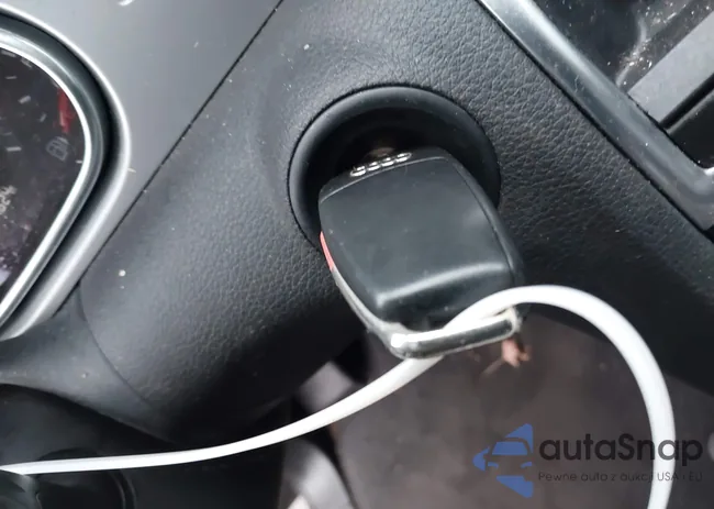 WA1DGAFE4ED006352: 44027280