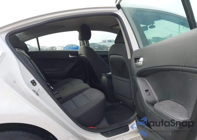 3KPFL4A72HE057789: 44027388