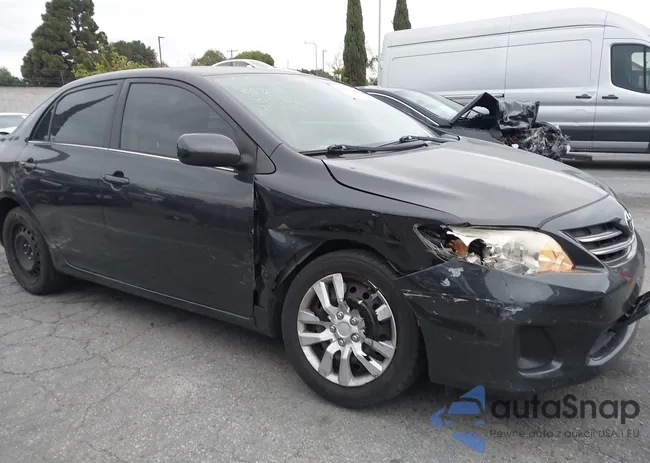 5YFBU4EE5DP198563: 44027399