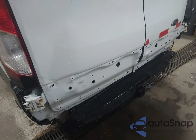 1FTYR1YM6GKB54975: 44027423