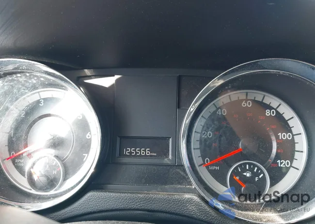 2C4RDGCG2DR719677: 44027477