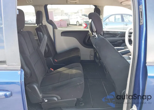 2C4RDGCG2DR719677: 44027477