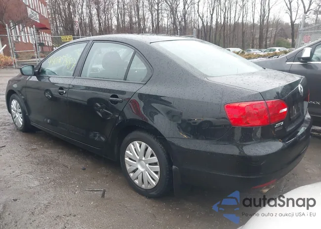 3VW2K7AJ2CM384865: 44027486