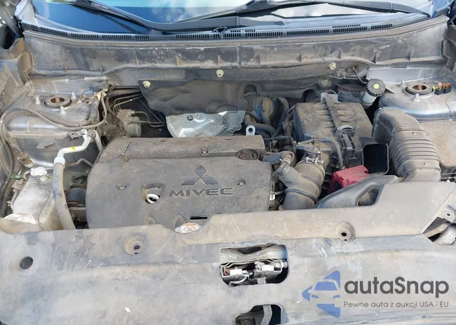 JA4AP3AUXGZ053842: 44027504