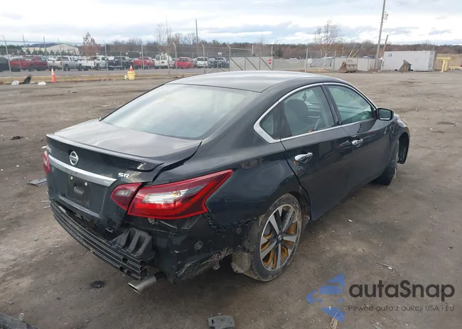 1N4AL3AP1JC139410: 44027509