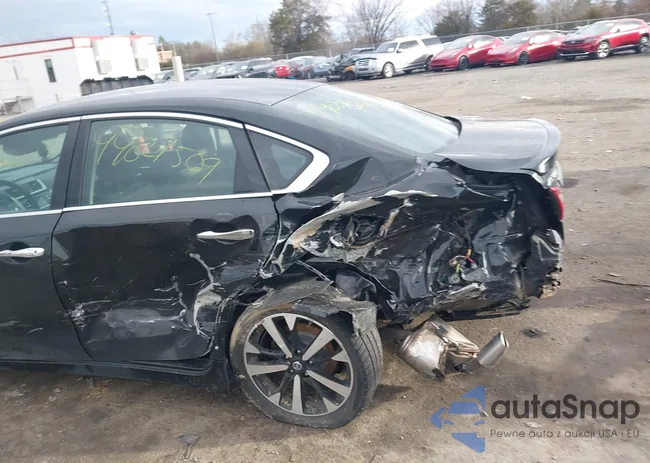 1N4AL3AP1JC139410: 44027509