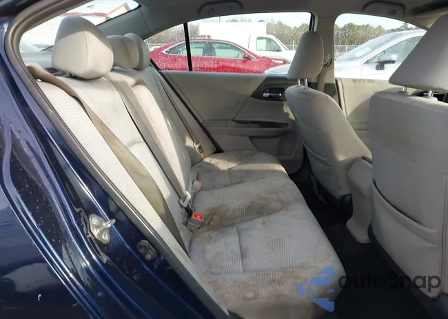 1HGCR2F3XHA084965: 44027528