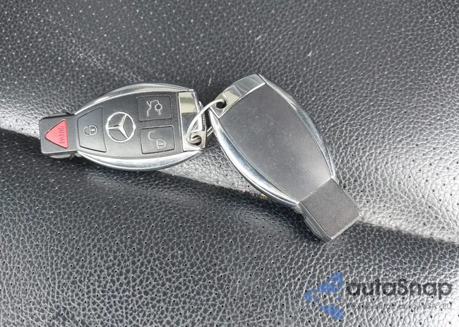 WDCGG8JB3EG195531: 44027531