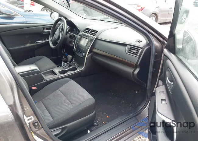 4T1BF1FK1HU695109: 44027582