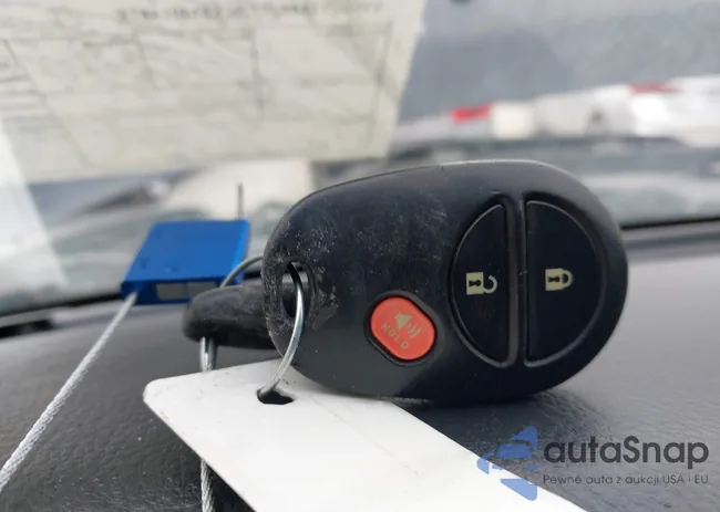 3TMKU72NX8M014818: 44028631