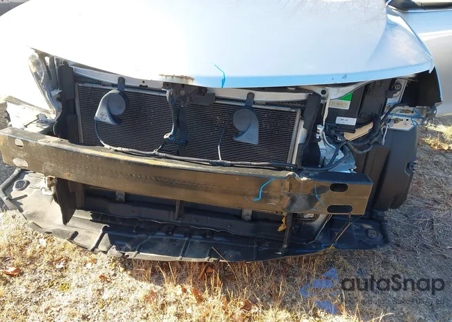 4T4BF1FK3CR205221: 44028664