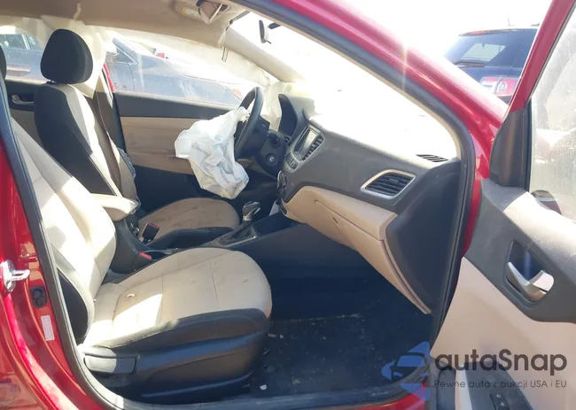 3KPC24A68NE185916: 44028675