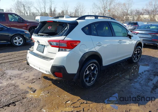 JF2GTAPC3L8225967: 44028729