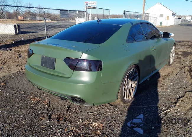 WUAC6AFR0DA902819: 44028747