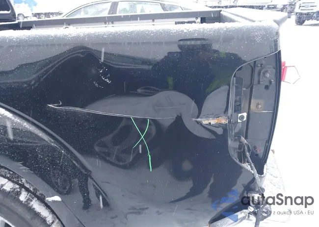 1N6AD0FVXGN756912: 44028757