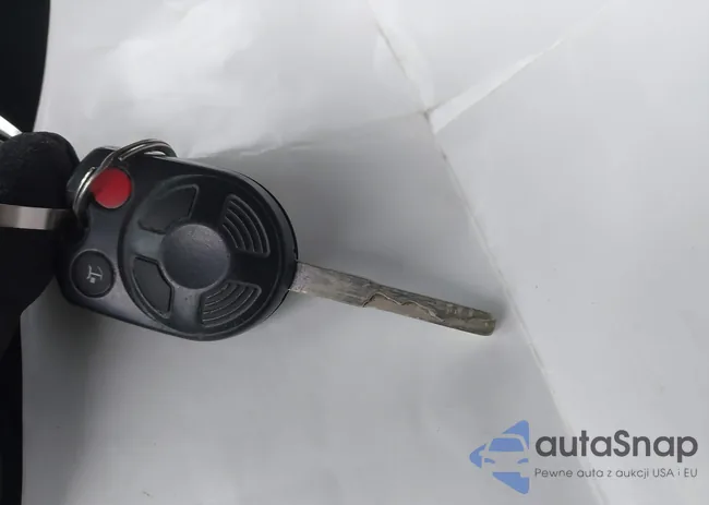 1FTYR2ZM7FKA18017: 44028796