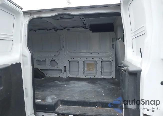 1FTYR2ZM7FKA18017: 44028796