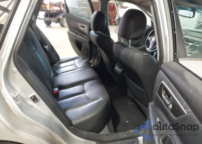 1N4AL3AP4FN349284: 44028824