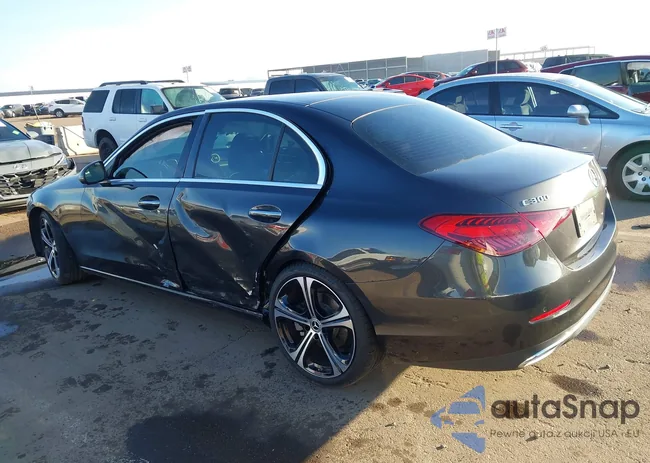 W1KAF4GB7NR030901: 44028842