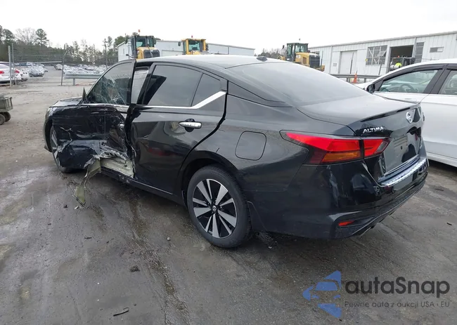 1N4BL4EW2MN418398: 44028882